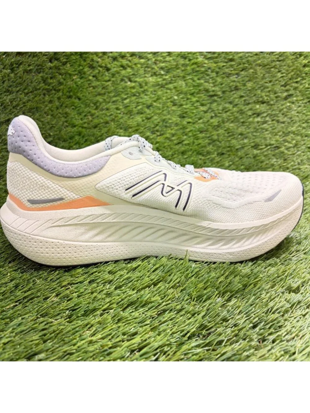Karhu Mestari Run 2.0 Womens Size 9 White Blue Athletic Running Shoes Sneakers